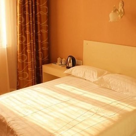 Luoyang Love Me Fashion Hotel Kültér fotó