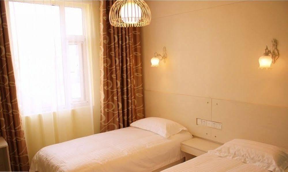 Luoyang Love Me Fashion Hotel Kültér fotó